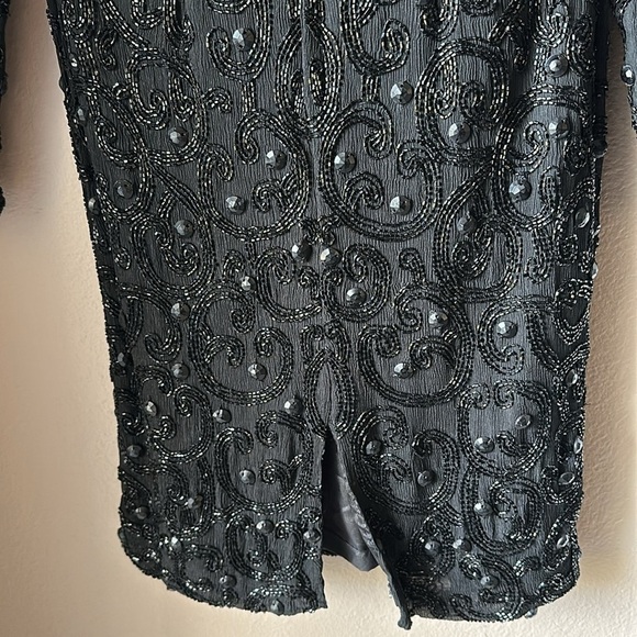 Vintage JOAN LESLIE Beaded Open Back Long Sleeve Dress - Picture 8 of 11